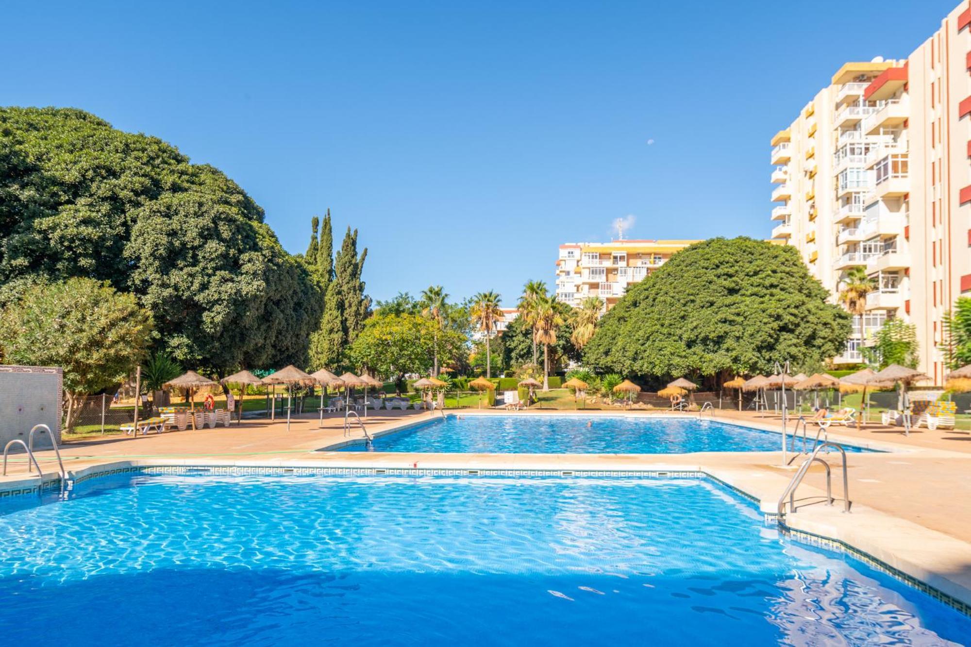 Hercules Pool & Beach Benalmádena Dış mekan fotoğraf